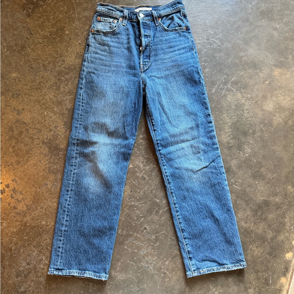 Levi's Women's Straight Blue Jeans